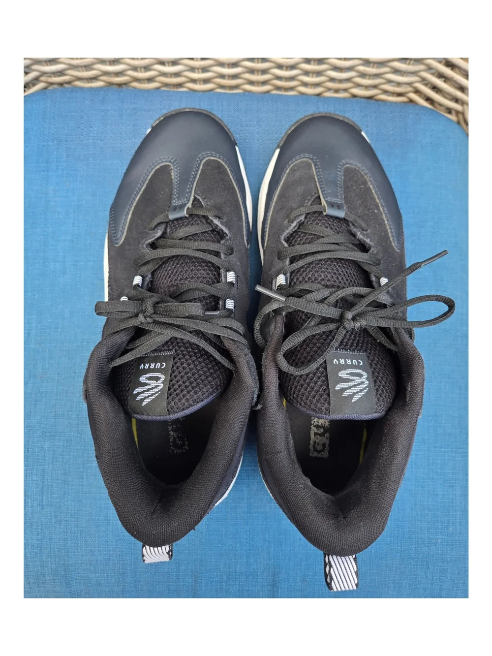 Under Armour Curry Black Men's Basketball Shoes Size 12.